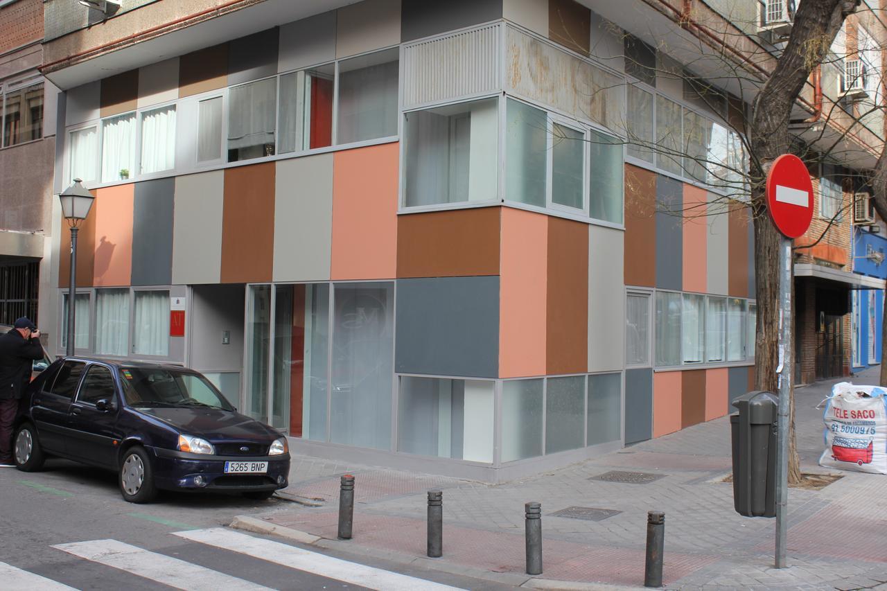 Apartamentos Funway Madrid Buitenkant foto
